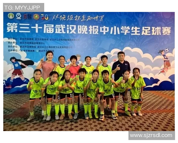 武汉足球队逆袭之路揭秘世界杯预选赛背后的奋斗与荣耀 武汉足球队逆袭之路揭秘世界杯预选赛背后的奋斗与荣耀